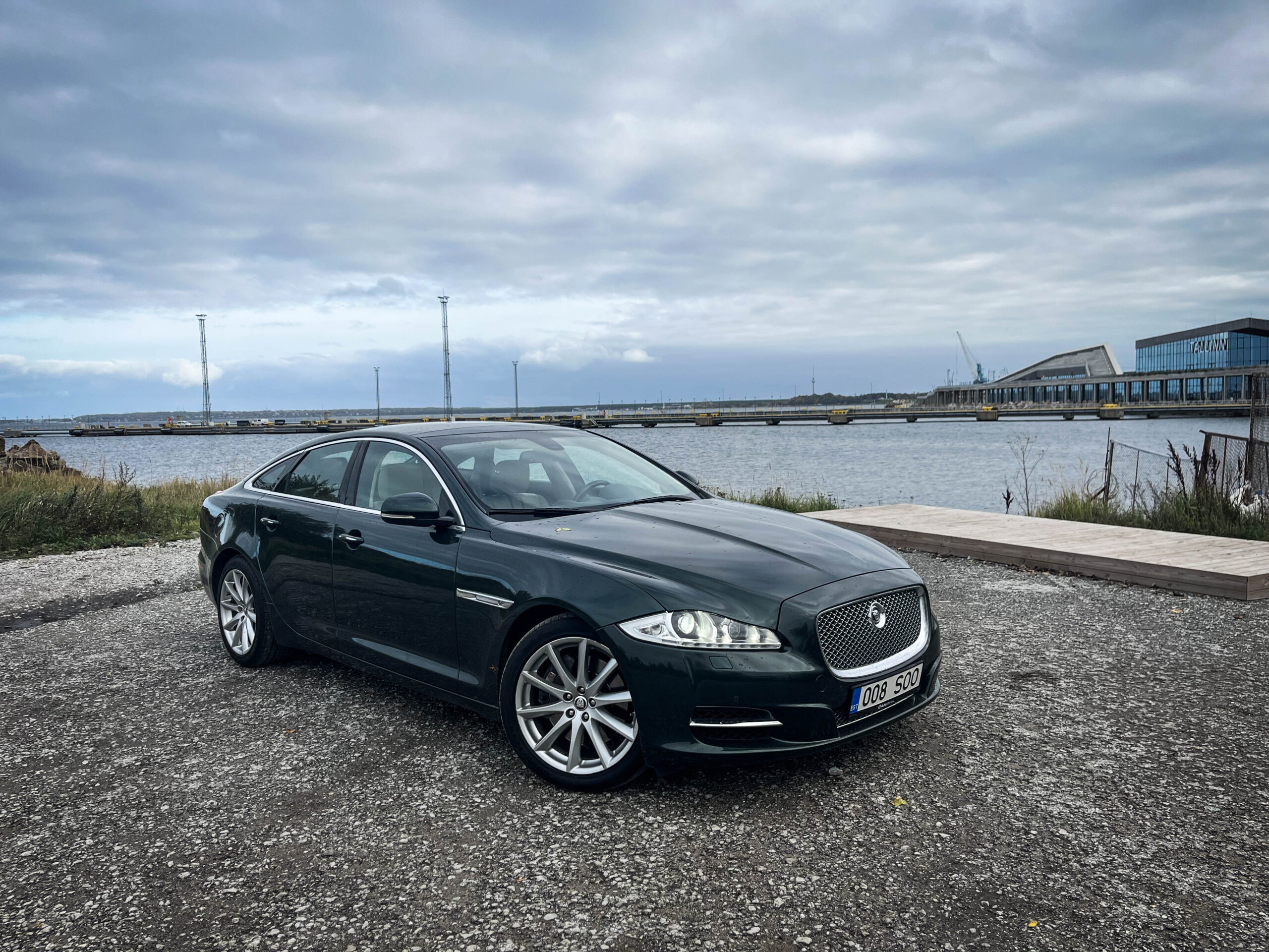 Jaguar XJ x351 2011