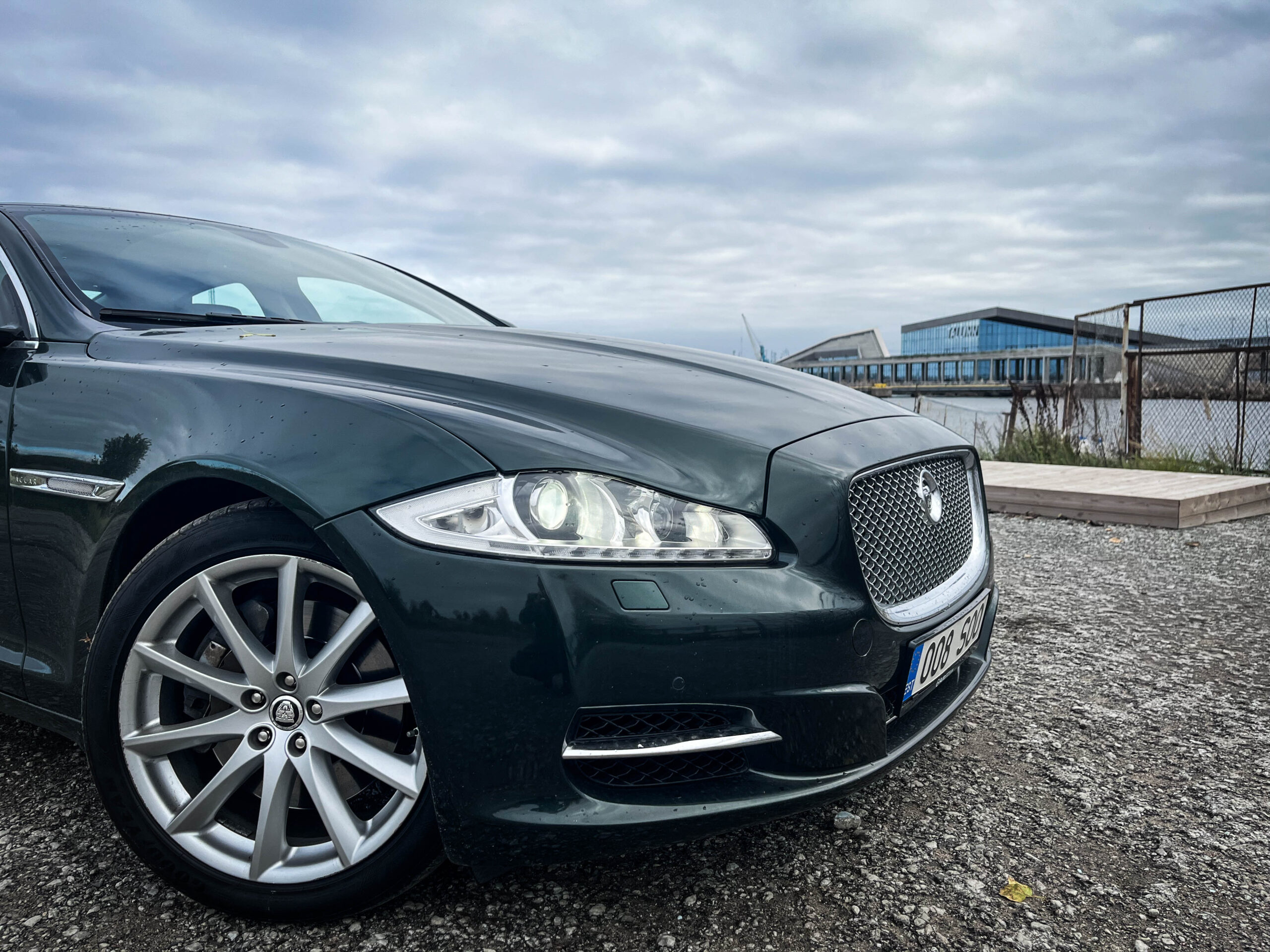 Jaguar XJ x351 2011